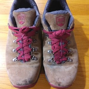 Danner mountain 600 low hiking boots